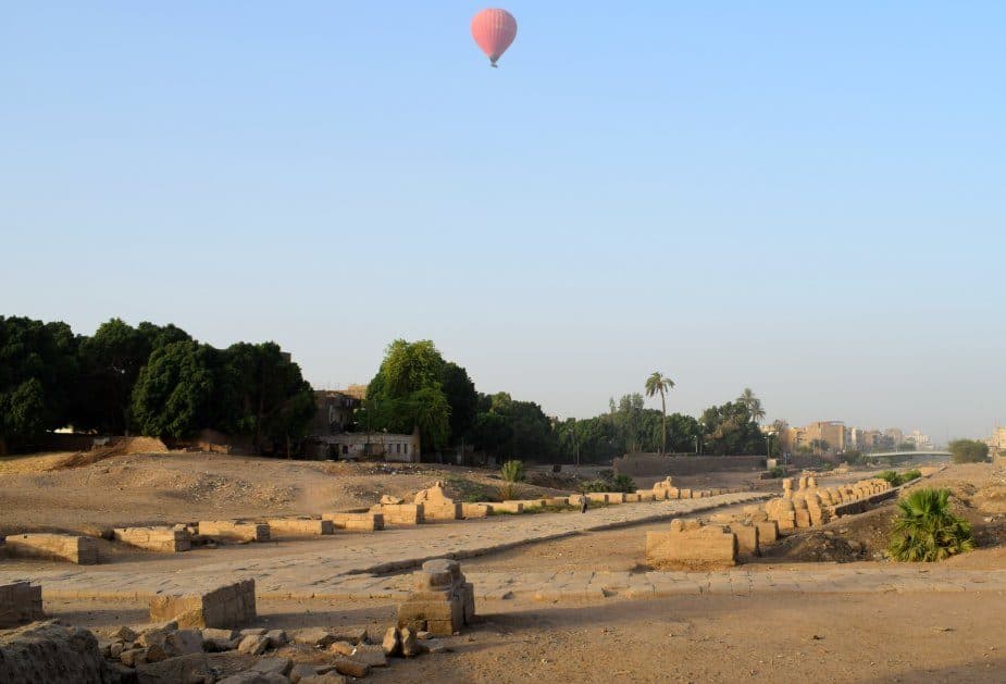 avenue of spinxes luxor egypt