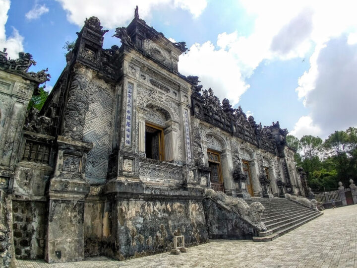 Hue Vietnam - the royal tombs - origins on bun bo hue