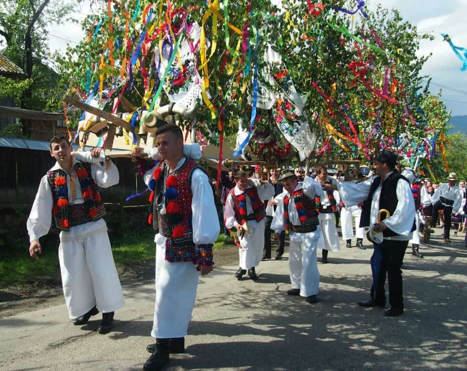 Festival Hoteni Breb Maramures April